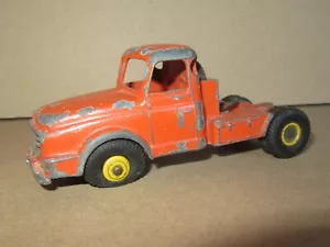 845 Vintage 1955 Dinky Supertoys 36A France Tracteur Willeme LC 610 T Seul 1:50 - Imagen 1 de 7