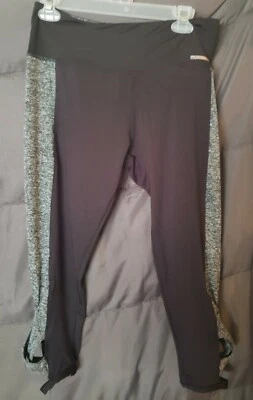 Women Black JGX Performance Leggings Cutout Leg size L Quick Dry #C8MN7 Foto 1 de 3