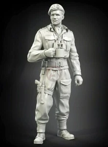 Oficial de tanques Panzer Art 1/35 británico RAC norte de África Italia Segunda Guerra Mundial con copa FI35-045 - Imagen 1 de 1