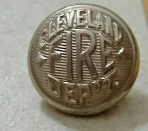 CLEVELAND FIRE DEP'T. BUTTON~WATERBURY BUTTON CO.~ WATERBURY, CT. ~I - Picture 1 of 4