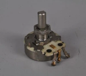 CONTROL DE GANANCIA DE LÍNEA para RECEPTOR R-390A - Imagen 1 de 2