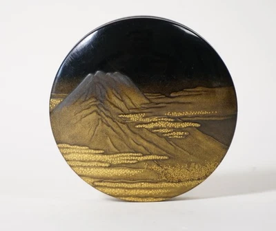 19th Century Japanese Maki-e Kogo  Fuji-san Landscape with Gold Clouds Edo Meiji - Image 1 of 4