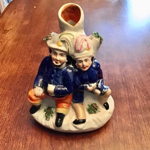 Nice Staffordshire Style Mantle Spill Vase Of Sitting Men Drinking - Picture 1 of 9