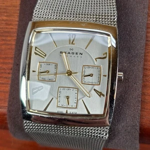 Skagen 562SGSC Mens Stainless Steel Square Watch W/ Mesh Band & Subdials - Picture 1 of 10