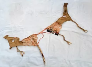 NWT Heidi Klam Lace Sunrise Love Pale Gold Suspender Size M - Picture 1 of 6