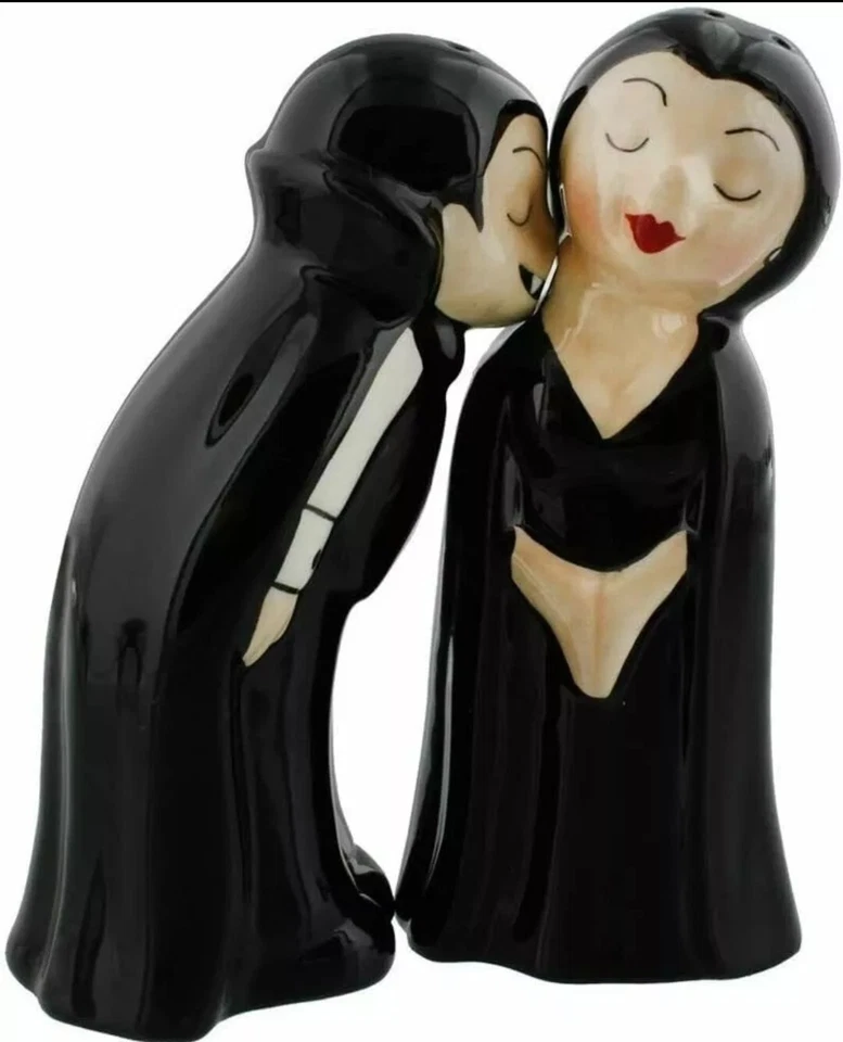 Vampire Love at First Bite Salt and Pepper Shaker Set Ceramic Magnetic 8350