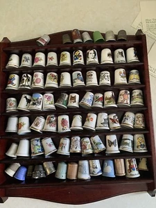 73 Job Lot Bundle Bone China Etc Collectable Mixed Thimbles Souvenir & Rack - Picture 1 of 24