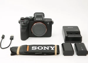 Sony a7 IV Mirrorless Digital Camera (Body Only) 33MP Full-Frame, 4K 60p Video - Picture 1 of 11