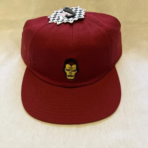 Vans Marvel Iron Man Cap Hat Mens Strap Back Burgundy Logo Embroidered Cotton - Picture 1 of 4
