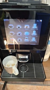 Franke A400 MS Kaffeevollautomat/Kaffeemaschine m. Milchkühler u. Wasserfilter - Bild 1 von 11