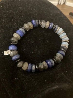 Brazalete con cuentas potenciadoras de diamantes de plata de ley Mr Lowe Foto 1 de 4