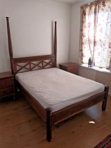 Elegant Solid Wood Bedroom Set – Queen Size Bed, 2 Bedside Tables, Chest of Draw - Picture 1 of 8
