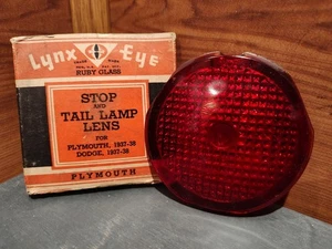 1 NIB LYNX EYE RUBY GLASS T-361 TAIL LIGHT LENS FITS 1937-38 PLYMOUTH & DODGE - Picture 1 of 10