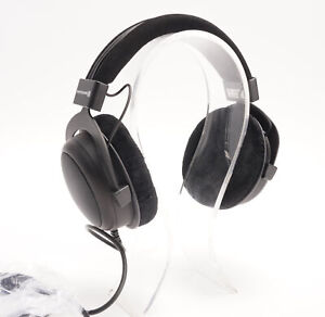 Beyerdynamic DT 880 Premium Edition Headphones Black