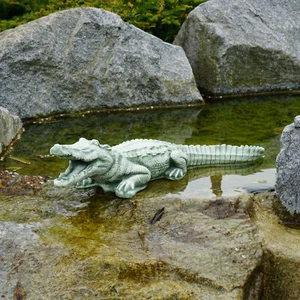 Krokodil Steinfigur H.13 cm 68 x 18 cm Grau 10 kg Weißbeton frostsicher - Bild 1 von 9