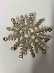 Metal Brass Footed Snowflake Geometric Trivet 7" Made in India Vintage - Picture 1 of 11