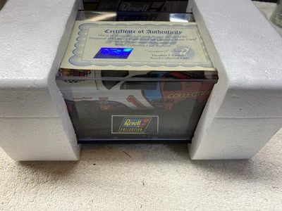 Coche diecast inaugural 1997 Revell Collection Club 1/24 NASCAR MONTE CARLO NUEVO EN CAJA Foto 1 de 4