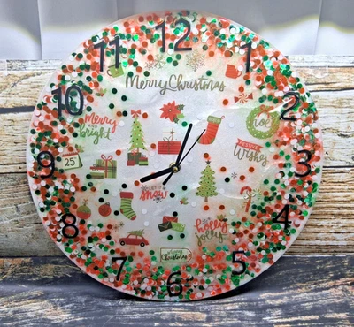 14 Inch Christmas resin Clock - Image 1 of 4
