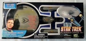 Star Trek USS Enterprise NCC-1701 Electronic Starship Legends Nuevo 2018 Completo - Imagen 1 de 8