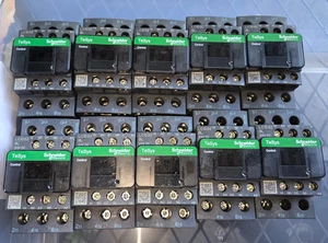 Schneider Electric Telemecanique LC1D32BL Contattore 3 poli TeSys D - Foto 1 di 3