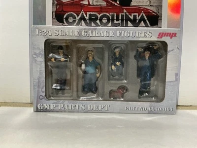 GMP 1/24 SCALE - GARAGE FIGURINES 5 PIECE  SET - Image 1 of 2