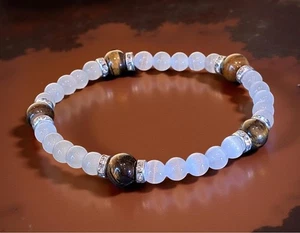 Peace & Power: High-Vibe Selenite & Tiger's Eye Confidence Bracelet - Picture 1 of 5