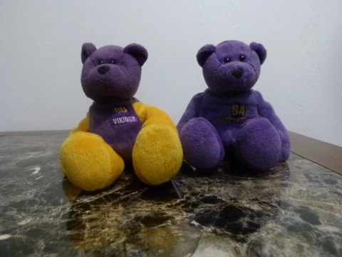 NFL: Vikings- plush teddy's (1980) Carter and (1984) Moss- used Cover