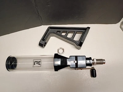 Frankford Arsenal sobremesa medida de polvo con soporte Foto 1 de 4