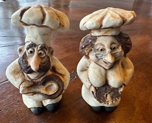 salt and pepper shakers by McGovney ...2 cooks in the kitchen! - Picture 1 of 3