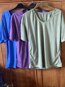 New Short Sleeve Jersey Tee Top T-shirt x 3 - Size L UK 16 - 18 - Picture 1 of 6