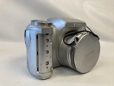 FujiFilm FinePix S3000 Digital Camera Silver - Image 1 of 4