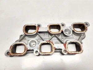 2010-12 Chevrolet Equinox (3.0L / AT) Intake Manifold - Lower - Picture 1 of 12