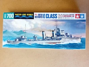 1/700 Tamiya E Class British Destroyer - Picture 1 of 8