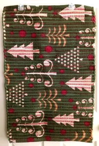 Chindi Rag Rug CHRISTMAS TREES 30 x 20 Green Red HAND CRAFTED India FAST SHIP - Picture 1 of 10
