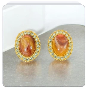 Vintage Clip On Oval Earrings Gold Tone Faux Agate Glass Rhinestone Made in USA - Picture 1 of 11