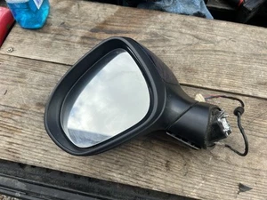 2016-2022 FIAT 500X DRIVERS LEFT SIDE TURN SIGNAL VIEW DOOR MIRROR OEM (731) - Picture 1 of 3