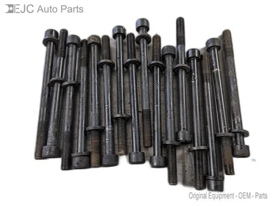 Kit de pernos de culata de 2000 Isuzu Rodeo 3.2 Foto 1 de 4