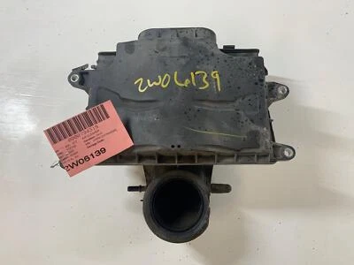 Filtro de aire Ford F150 2004 2005 2006 2007 2008 8-330 5,4 L 3 V Foto 1 de 4