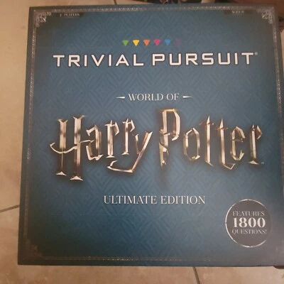 Jogo de tabuleiro USAopoly TP010-430 Trivial Pursuit: World of Harry Potter... (completo) - Imagem 1 de 3