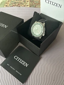 New in Box Citizen Automatic Green Dial Men's Field Watch NJ2198-16X - Picture 1 of 3