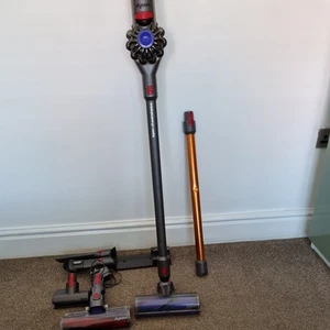 Dyson V8 SV10 Absolute Cordless Vacuum Cleaner Free delivery #04 - Imagen 1 de 11