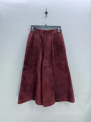 Rare 1970s Gucci Equestrian Burgundy Suede Leather Split Skirt Cropped Pants Mad - Image 1 of 4