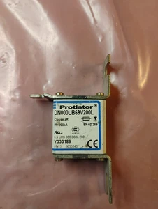 Ferraz Shawmut Protistor DN000UB69V200L 690V 200A Sicherung - schneller Versand - Bild 1 von 3