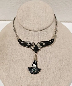 Vtg Artisan Tibetan Silver Inlay Horn &  Small Malachite Cabachon Necklace - Picture 1 of 5