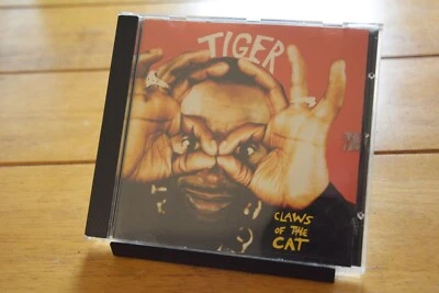 TIGER "CLAWS OF THE CAT" AUDIO CD 1993 SONY MUSIC [138A] - Image 1 of 4