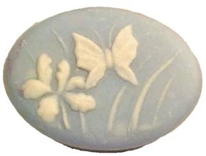Soapstone Trinket Box Butterfly & Flower Jewelry Pin Dish Blue White Vintage - Picture 1 of 4