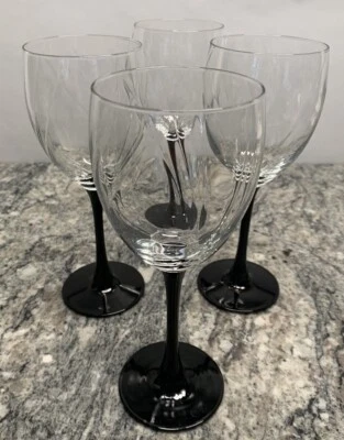 Copos de vinho haste preta sem marca - Copo redemoinho transparente capacidade de 10 onças conjunto de 4 - Imagem 1 de 4