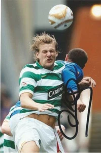 CELTIC: GLENN LOOVENS SIGNED 6x4 ACTION PHOTO+COA - Picture 1 of 1