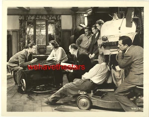 VINTAGE Rosalind Russell Robert Montgomery NIGHT MUST FALL '37 MGM BACKLOT Port - Picture 1 of 1