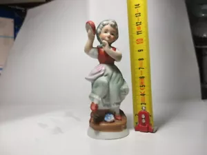 CAPODIMONTE bellissima Statuina da collezione - porcellana - Foto 1 di 5